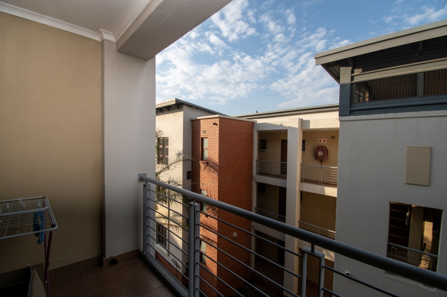 To Let 1 Bedroom Property for Rent in Ferndale Gauteng