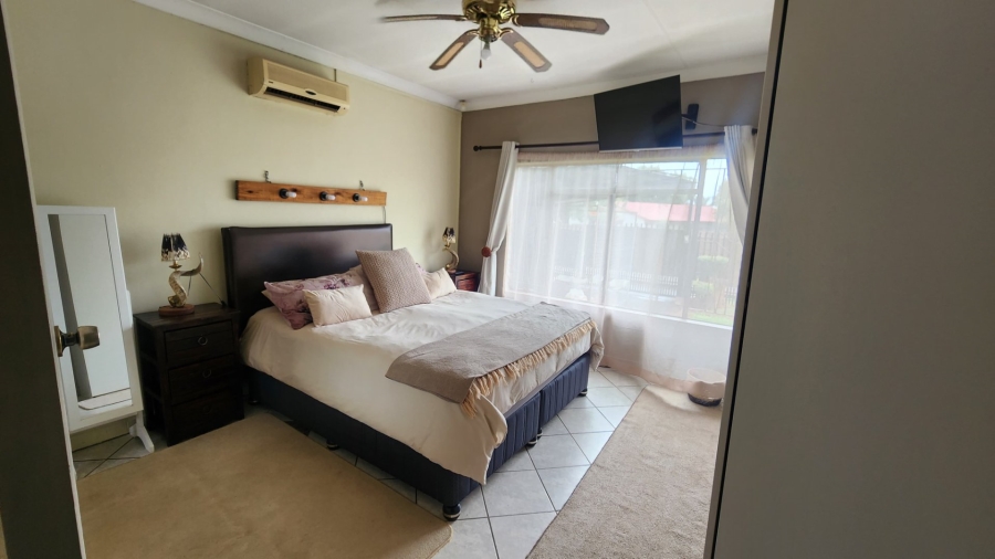 4 Bedroom Property for Sale in Sinoville Gauteng