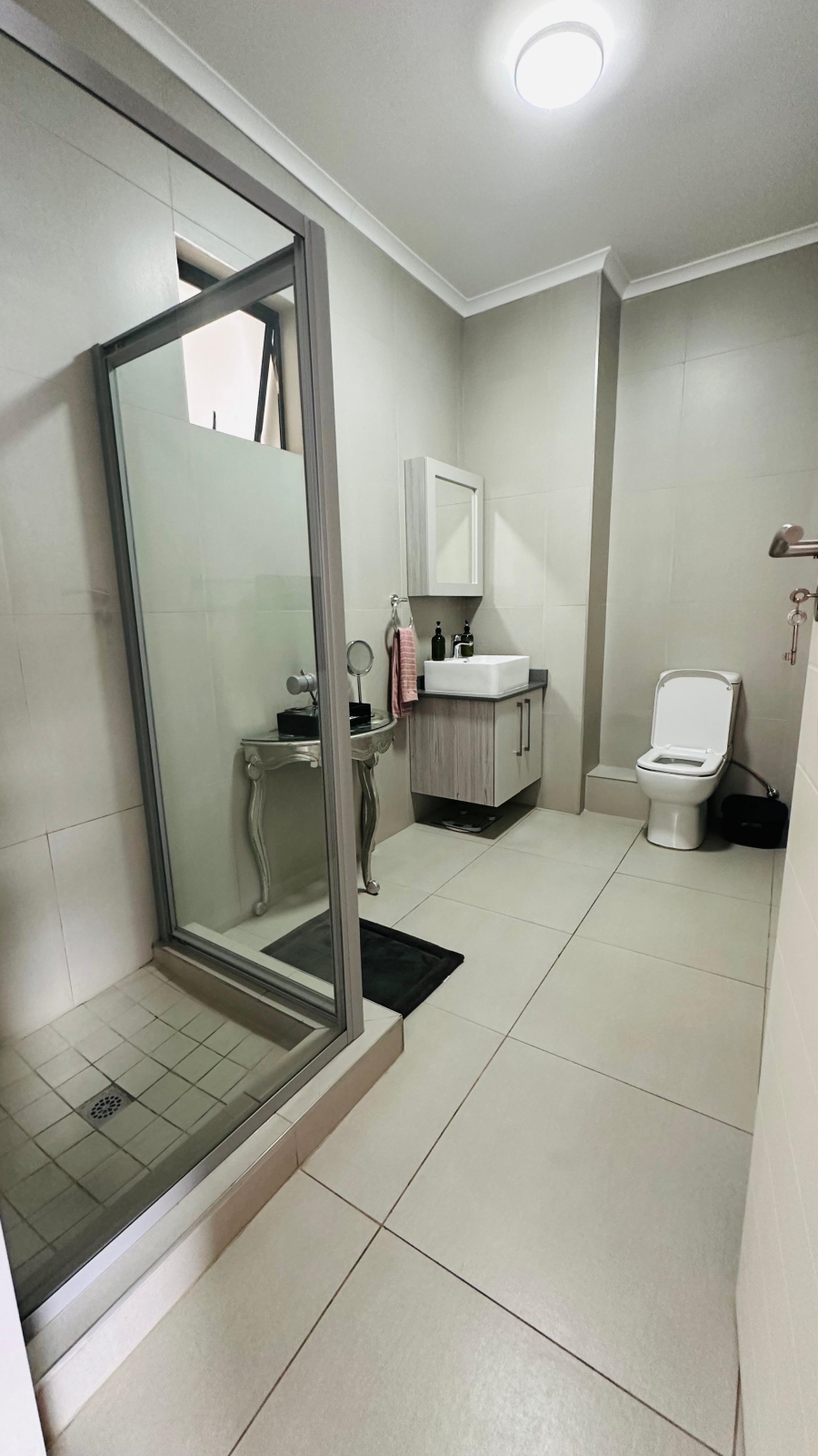 1 Bedroom Property for Sale in Erand Gardens Gauteng