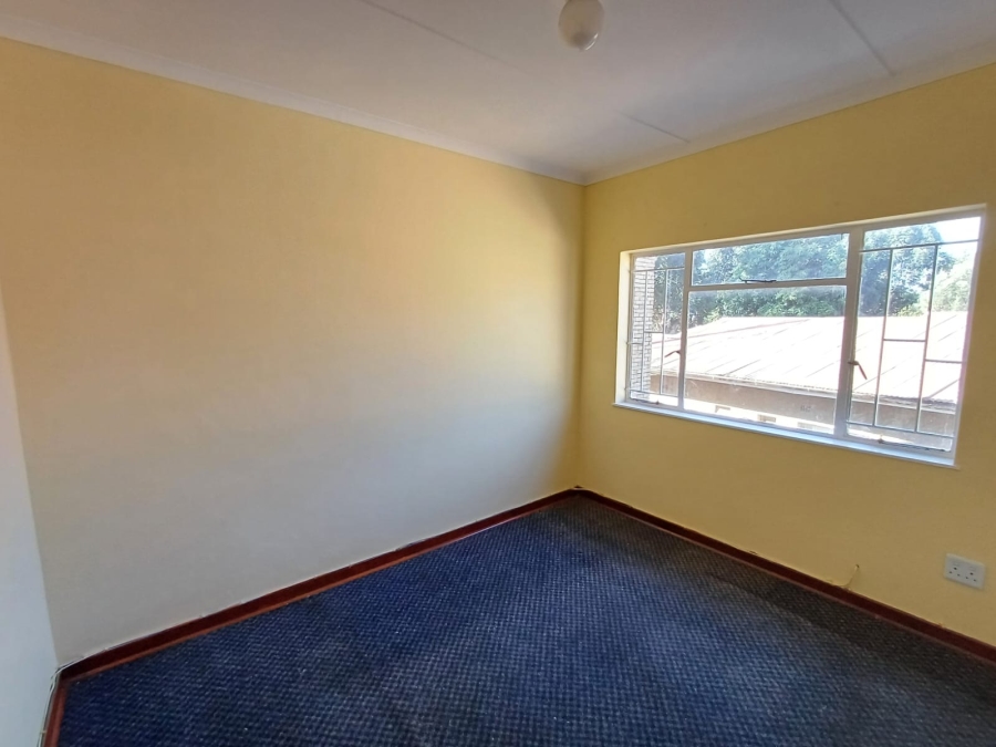 To Let 2 Bedroom Property for Rent in Turffontein Gauteng