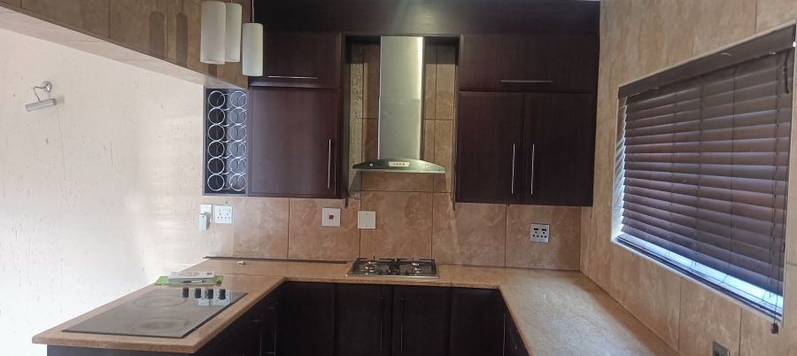 To Let 3 Bedroom Property for Rent in Sunward Park Gauteng