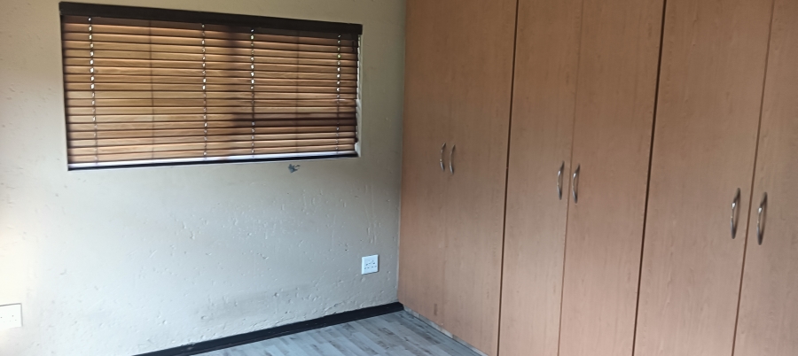 To Let 3 Bedroom Property for Rent in Sunward Park Gauteng