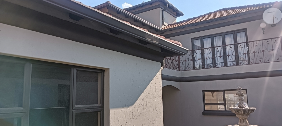 To Let 3 Bedroom Property for Rent in Sunward Park Gauteng