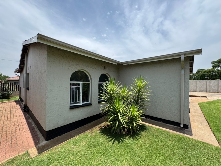 3 Bedroom Property for Sale in Minnebron Gauteng