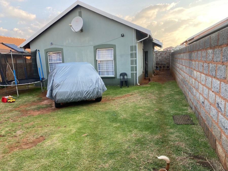 To Let 3 Bedroom Property for Rent in Salfin Gauteng