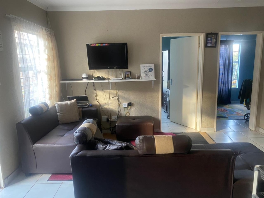 To Let 3 Bedroom Property for Rent in Salfin Gauteng