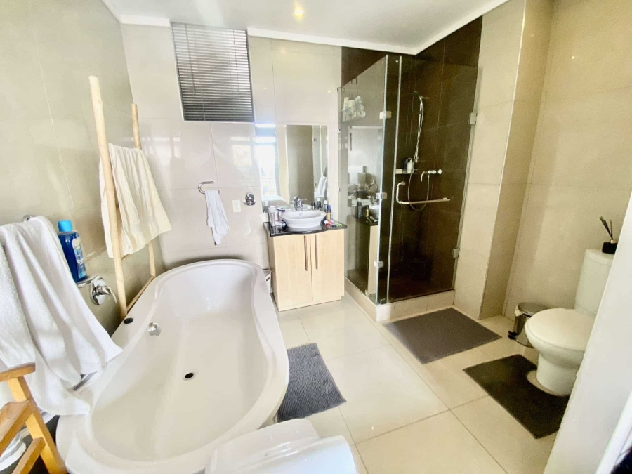 To Let 1 Bedroom Property for Rent in Sandown Gauteng