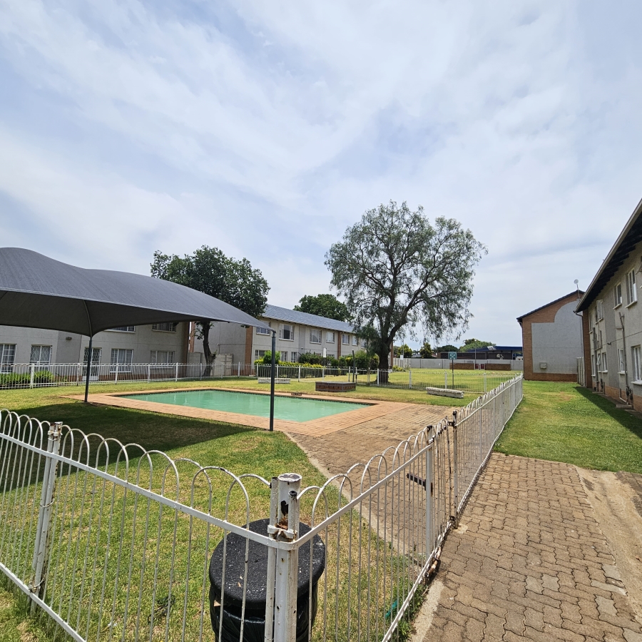 2 Bedroom Property for Sale in Boksburg West Gauteng