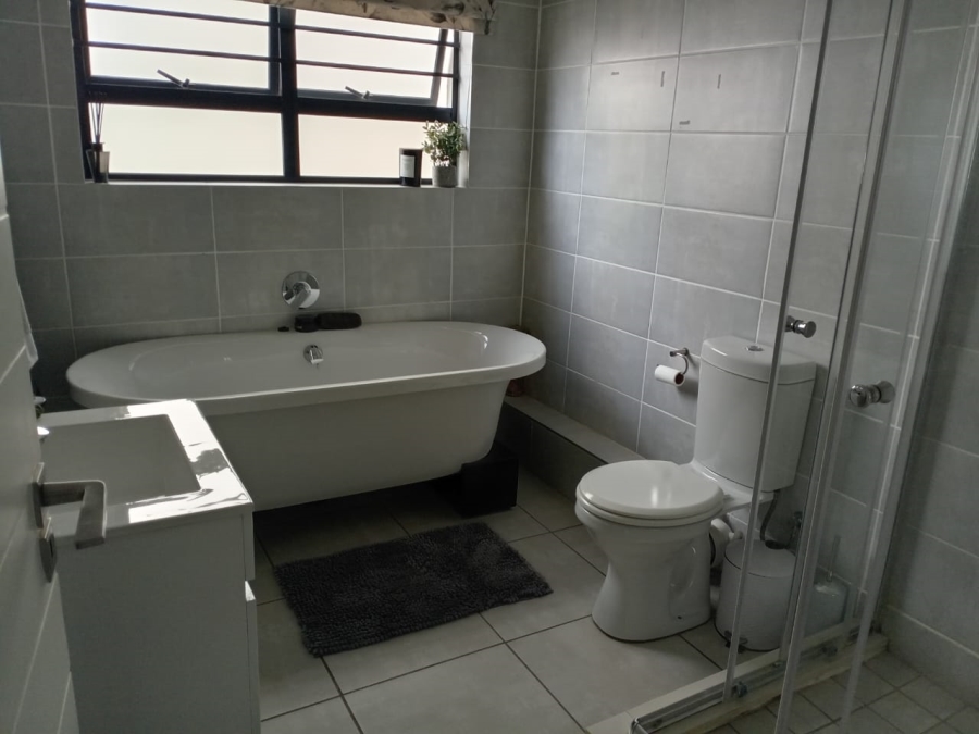 3 Bedroom Property for Sale in Kyalami Gauteng