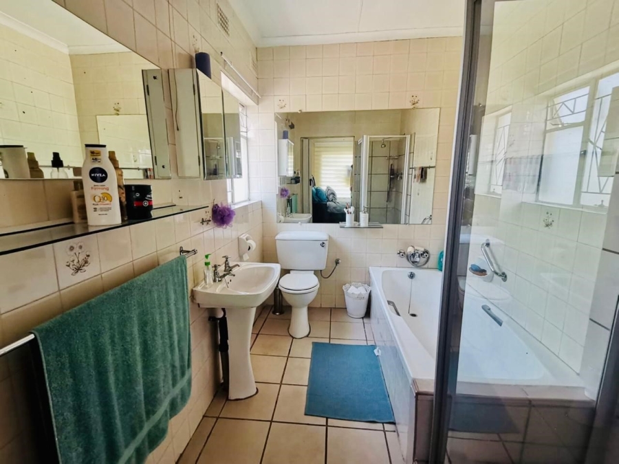 3 Bedroom Property for Sale in Sharon Park Gauteng