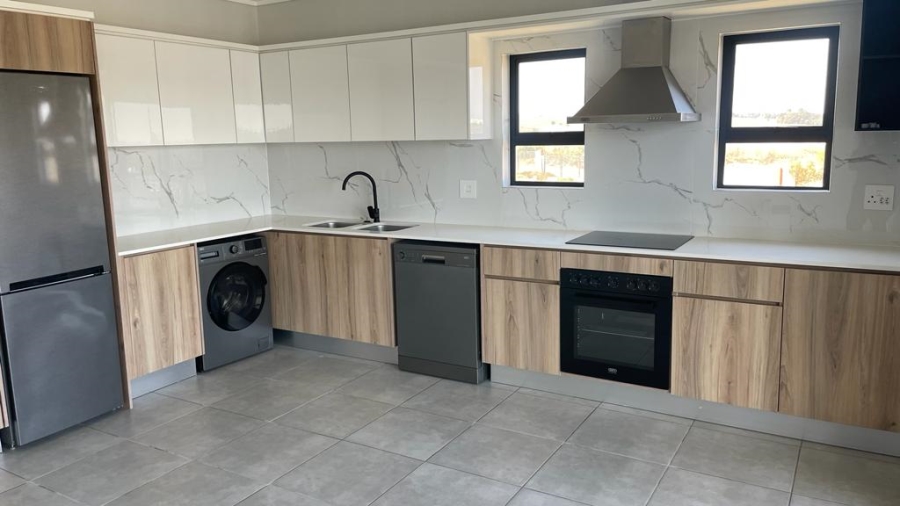 To Let 2 Bedroom Property for Rent in Waterfall Gauteng