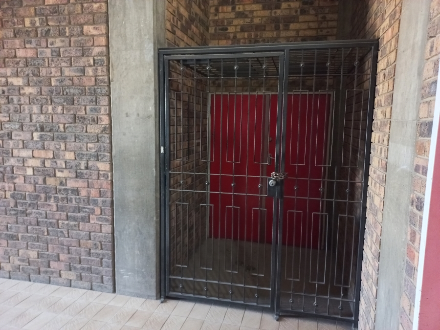 To Let commercial Property for Rent in Wynberg Gauteng