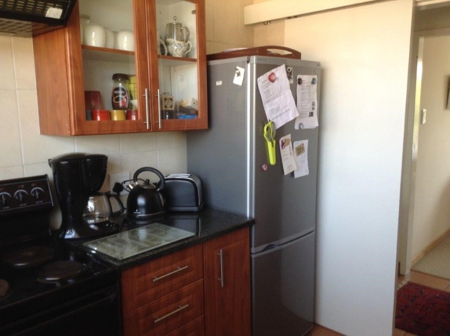 To Let 1 Bedroom Property for Rent in Aldarapark Gauteng