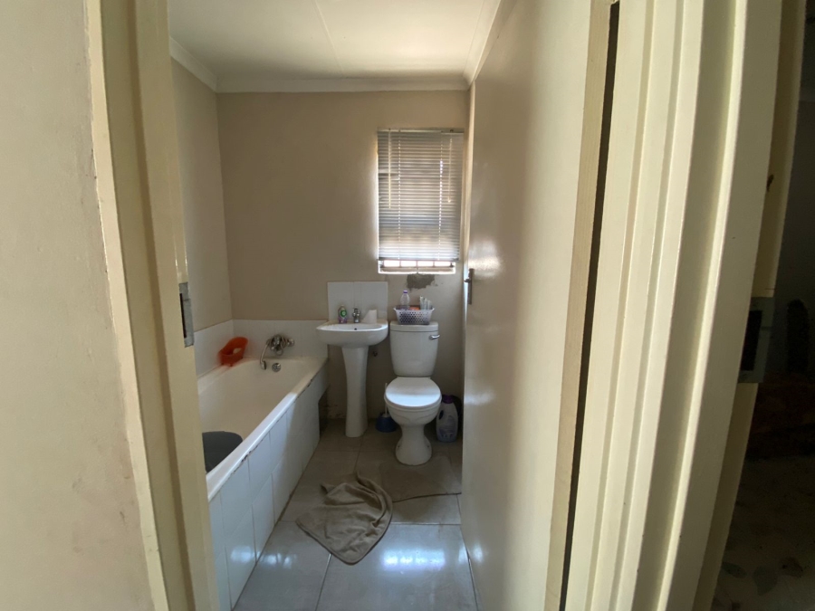 3 Bedroom Property for Sale in Delmore Park Gauteng