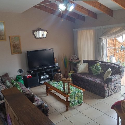 2 Bedroom Property for Sale in Edelweiss Gauteng