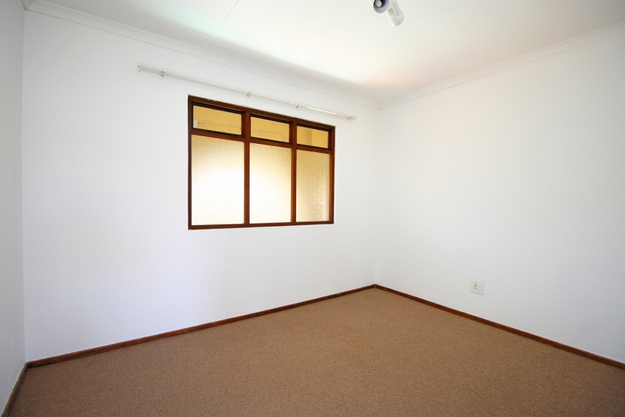 2 Bedroom Property for Sale in Sundowner Gauteng