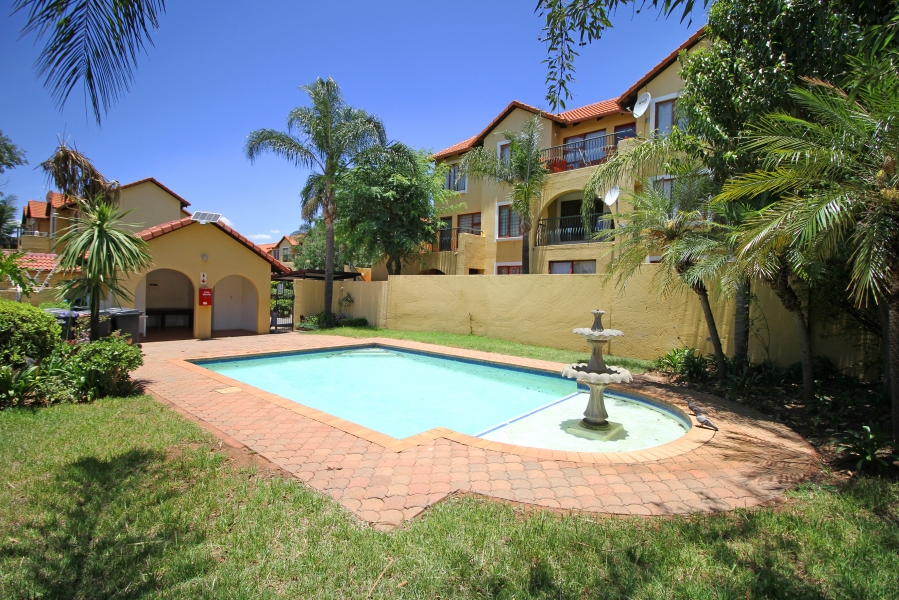 2 Bedroom Property for Sale in Sundowner Gauteng