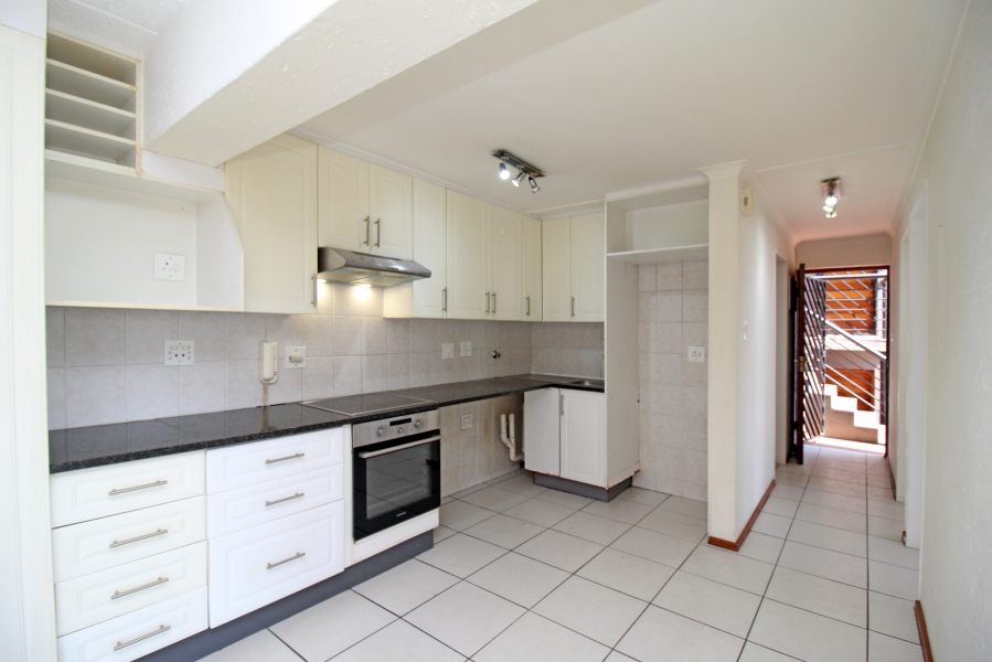 To Let 2 Bedroom Property for Rent in Northcliff Gauteng