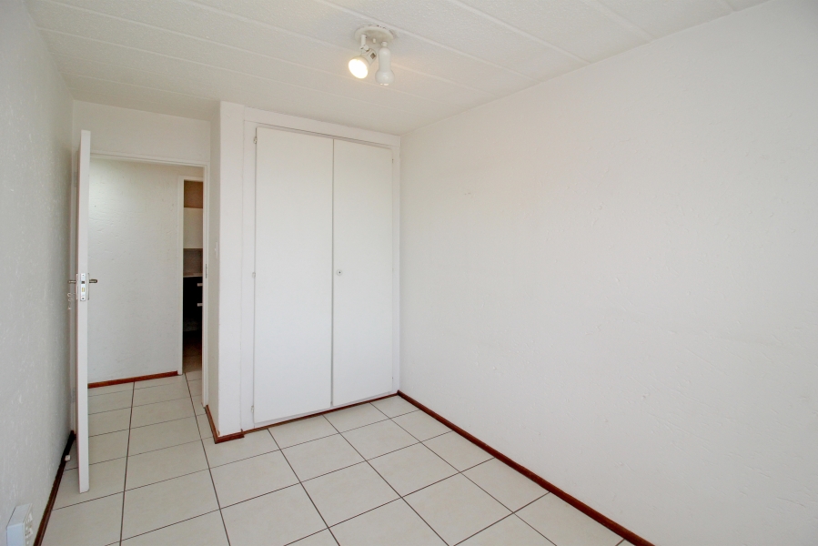 To Let 2 Bedroom Property for Rent in Northcliff Gauteng