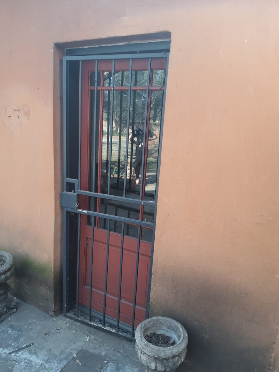 To Let 1 Bedroom Property for Rent in Grootfontein Ah Gauteng