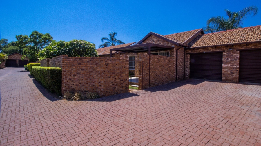 2 Bedroom Property for Sale in Monument Park Gauteng