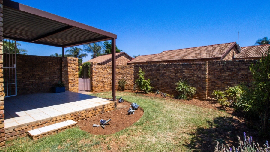 2 Bedroom Property for Sale in Monument Park Gauteng