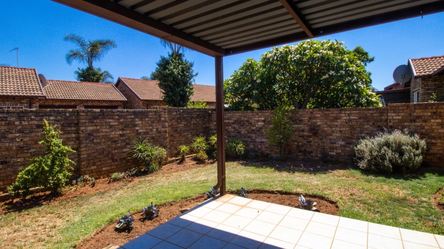 2 Bedroom Property for Sale in Monument Park Gauteng