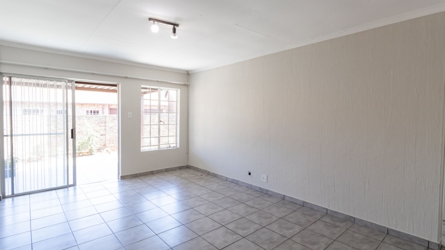 2 Bedroom Property for Sale in Monument Park Gauteng