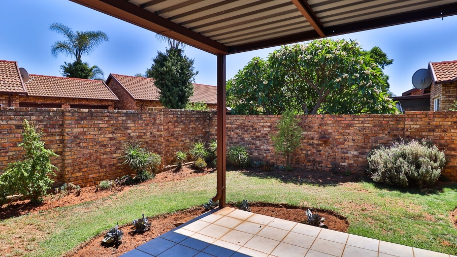 2 Bedroom Property for Sale in Monument Park Gauteng