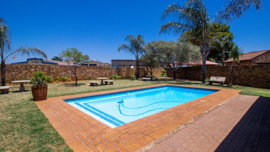 2 Bedroom Property for Sale in Monument Park Gauteng