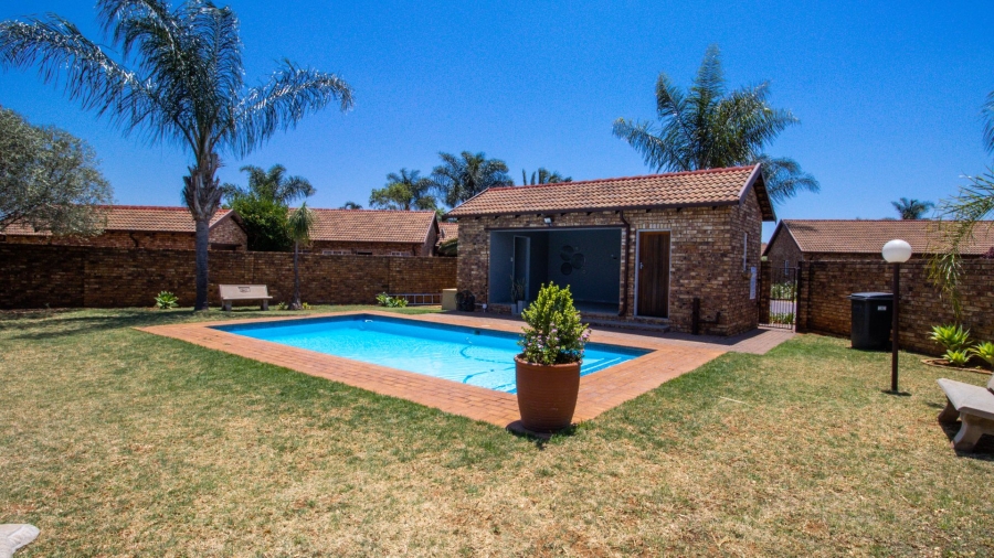 2 Bedroom Property for Sale in Monument Park Gauteng