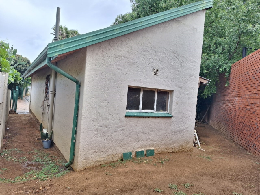 3 Bedroom Property for Sale in Dunvegan Gauteng