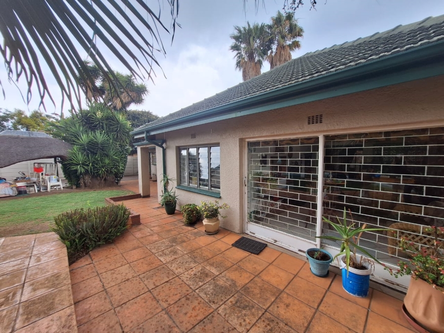 3 Bedroom Property for Sale in Dunvegan Gauteng