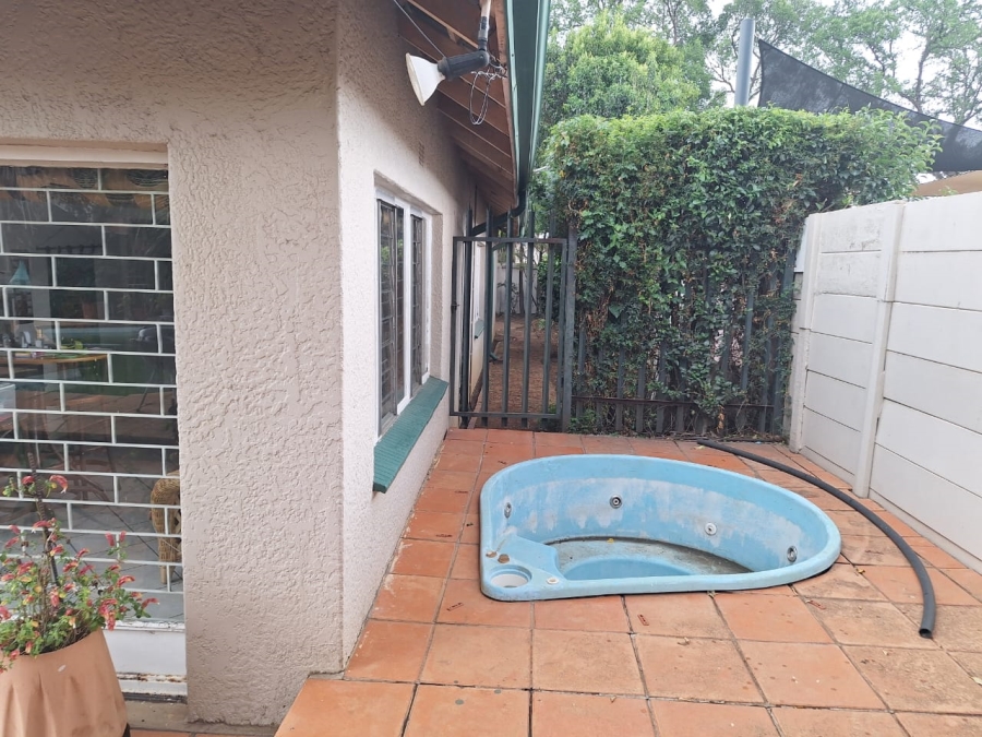 3 Bedroom Property for Sale in Dunvegan Gauteng