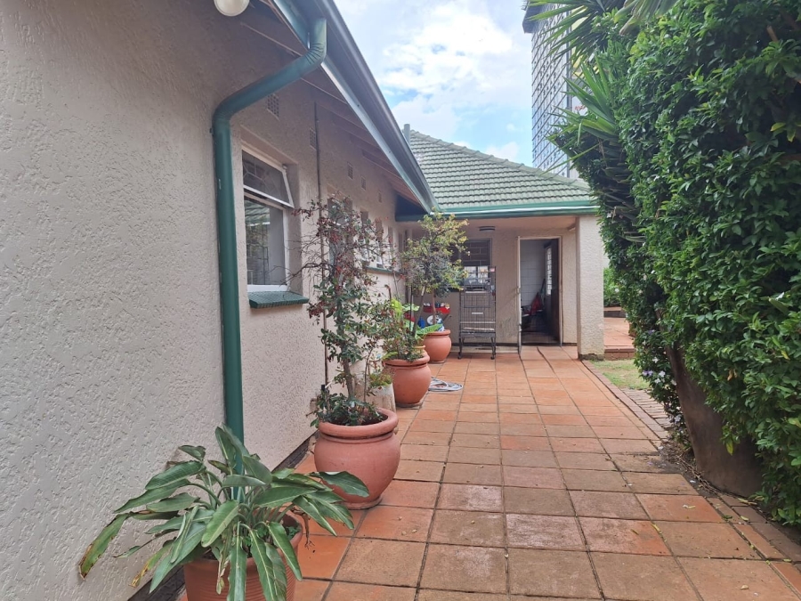 3 Bedroom Property for Sale in Dunvegan Gauteng