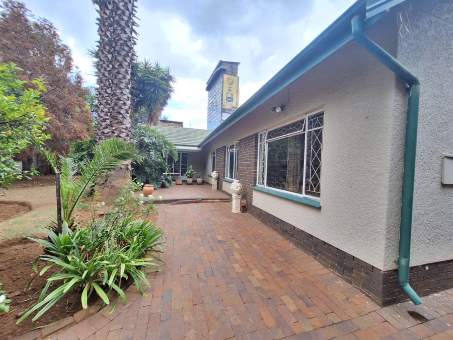 3 Bedroom Property for Sale in Dunvegan Gauteng