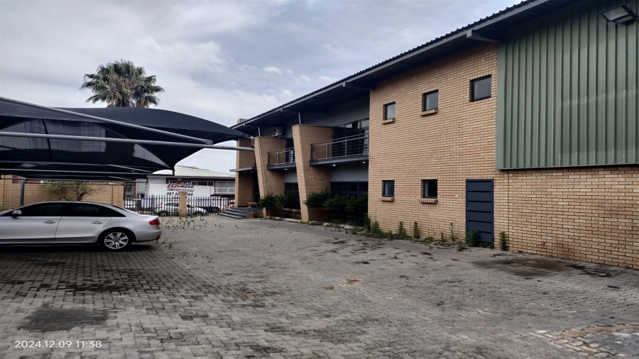 To Let commercial Property for Rent in North Riding Gauteng