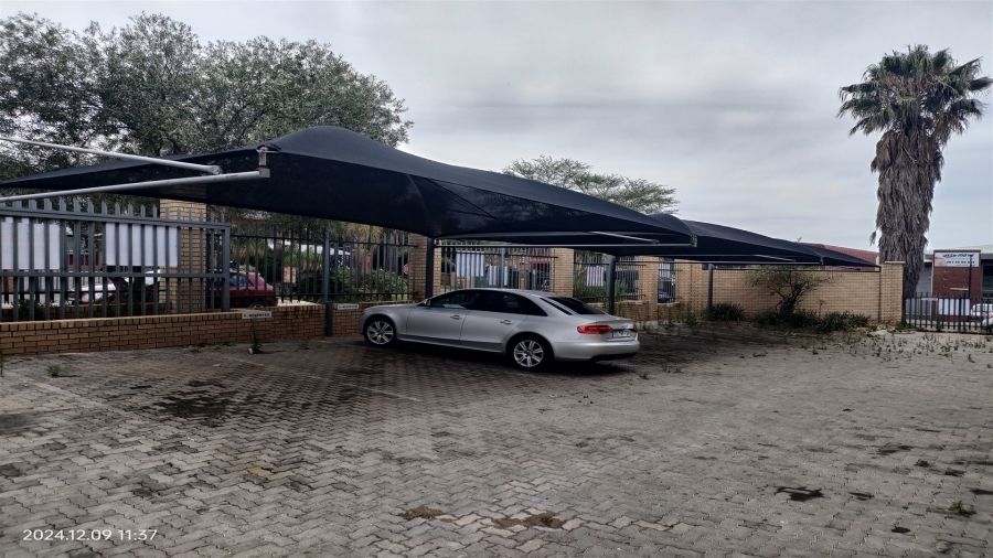 To Let commercial Property for Rent in North Riding Gauteng