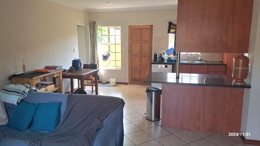 To Let 2 Bedroom Property for Rent in Annlin Gauteng