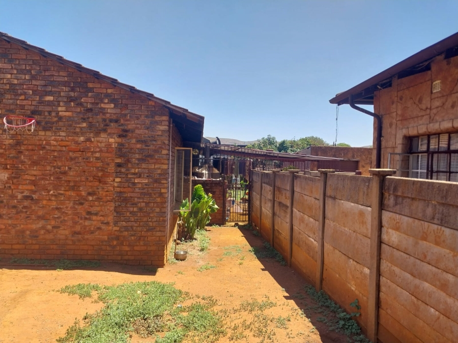 5 Bedroom Property for Sale in Daspoort Gauteng