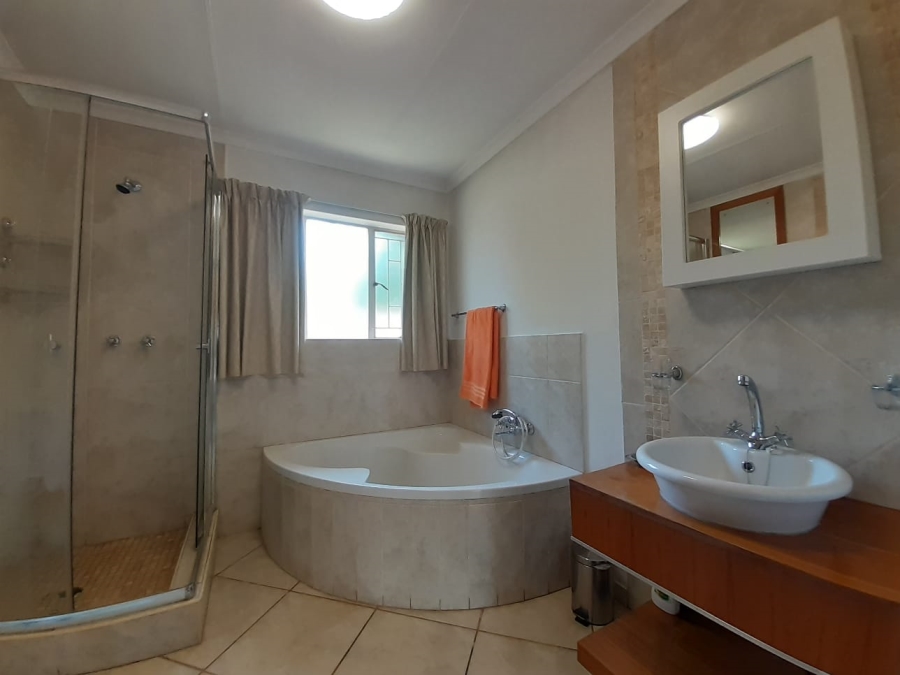 3 Bedroom Property for Sale in Meyerton Central Gauteng