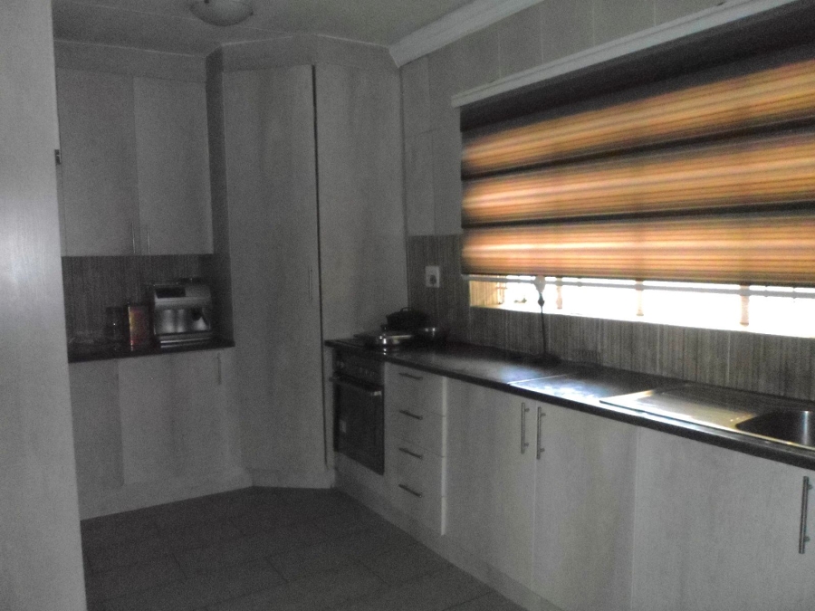 To Let 3 Bedroom Property for Rent in Vanderbijlpark SW 1 Gauteng