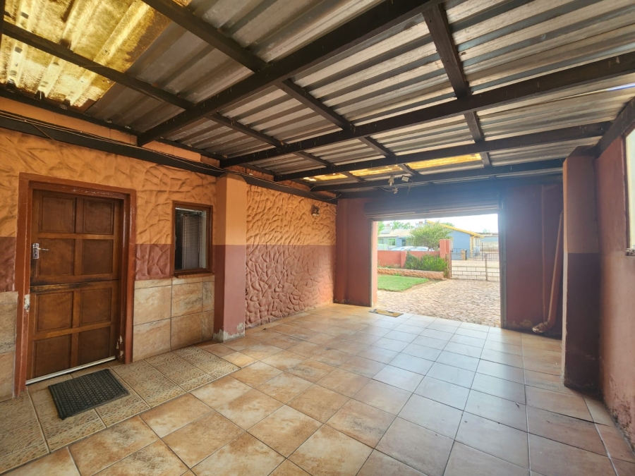 2 Bedroom Property for Sale in Rust Ter Vaal Gauteng