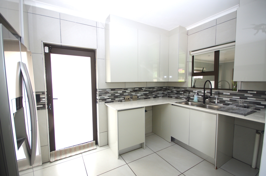 3 Bedroom Property for Sale in Parkrand Gauteng