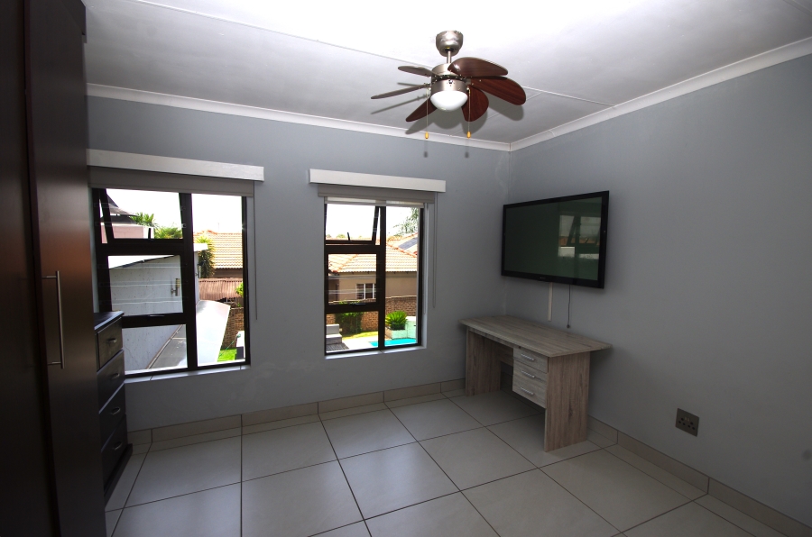 3 Bedroom Property for Sale in Parkrand Gauteng