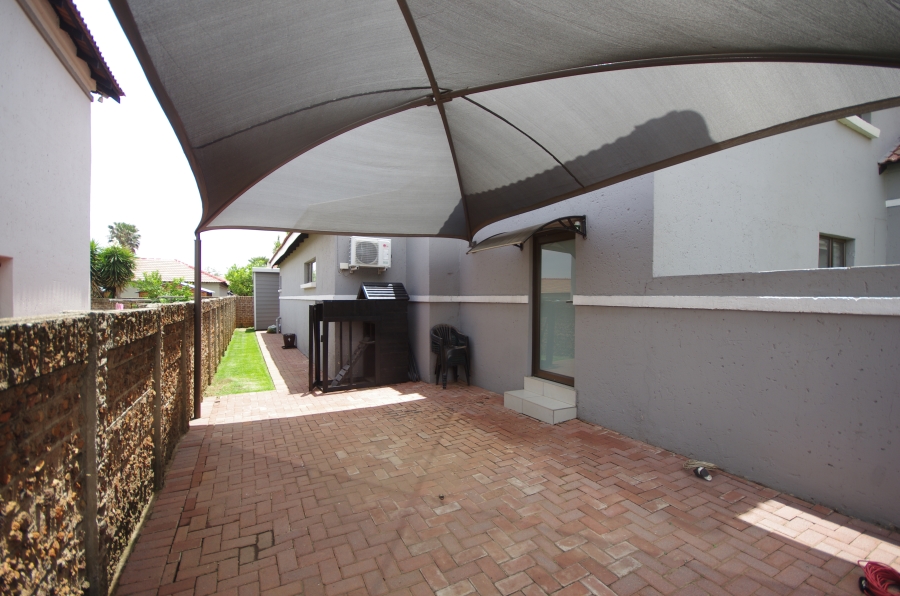 3 Bedroom Property for Sale in Parkrand Gauteng