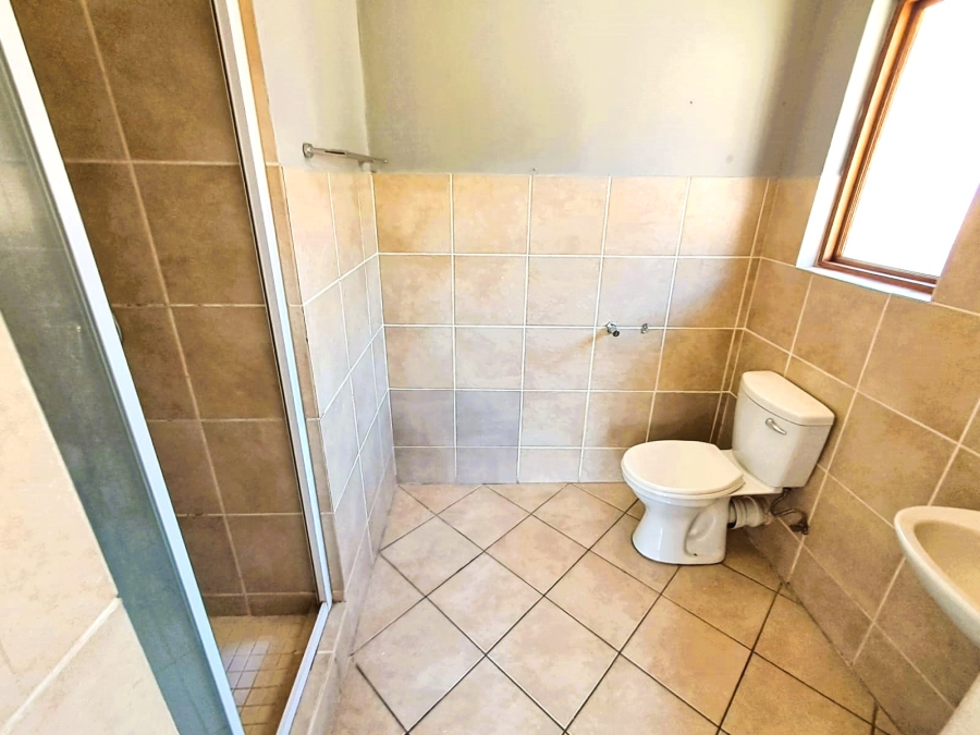 2 Bedroom Property for Sale in Paulshof Gauteng