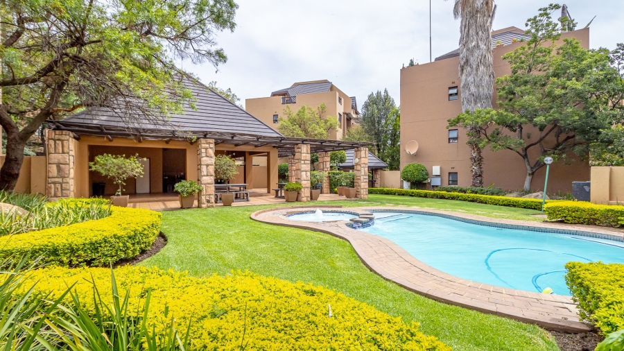 2 Bedroom Property for Sale in Douglasdale Gauteng