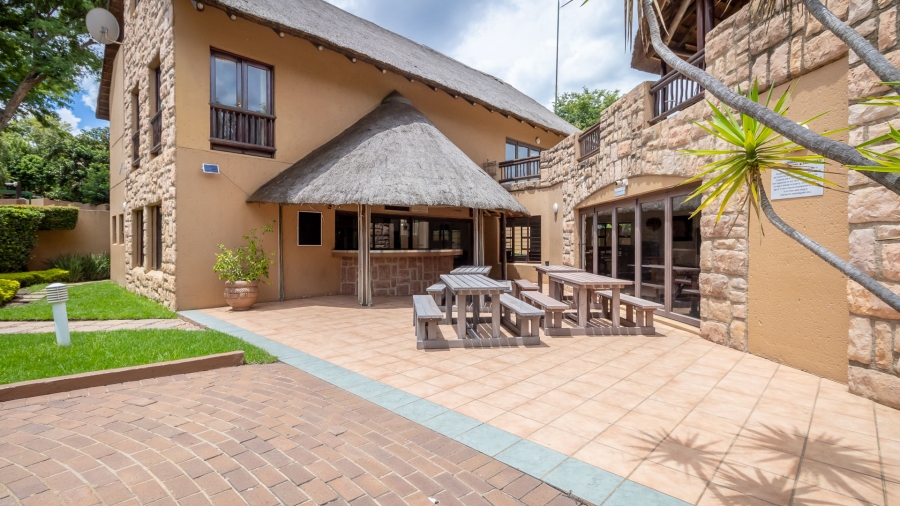 2 Bedroom Property for Sale in Douglasdale Gauteng