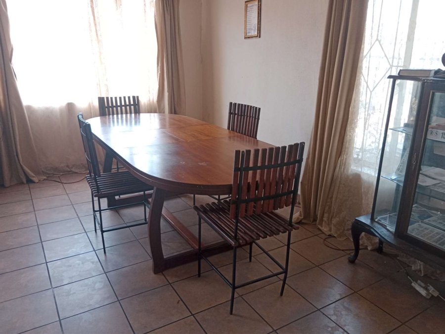 4 Bedroom Property for Sale in Booysens Gauteng